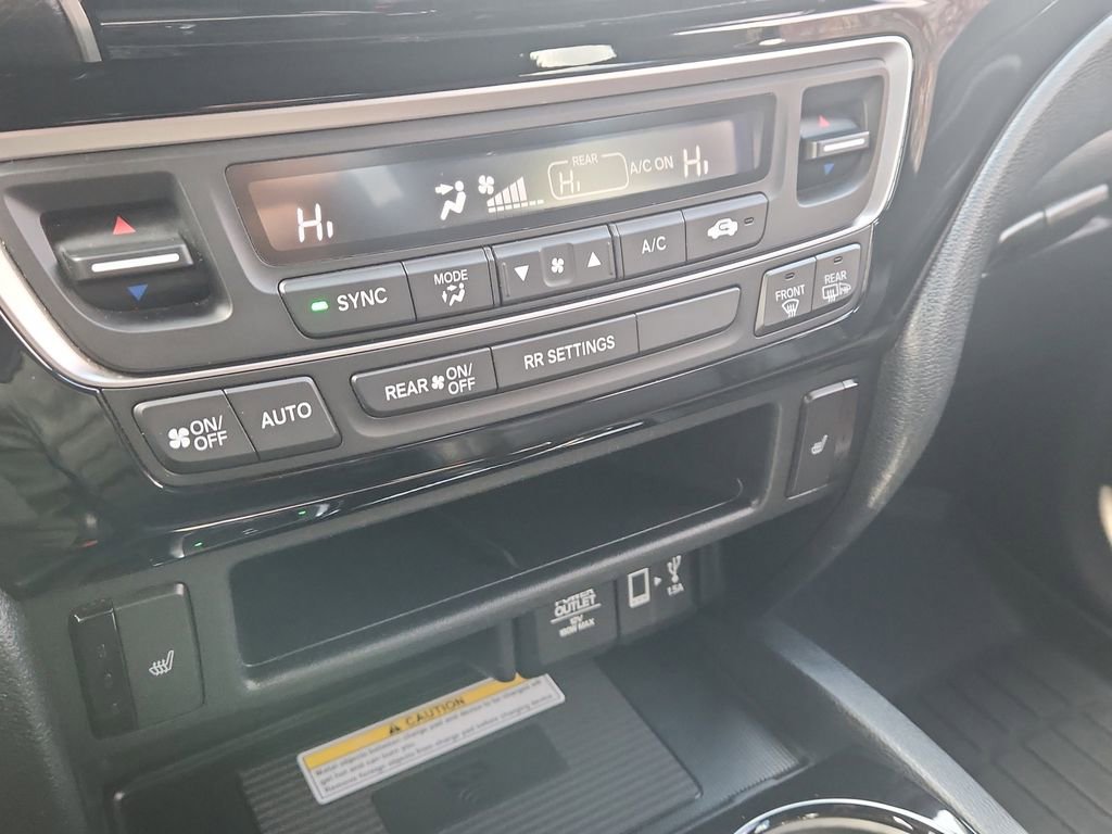 Used 2023 Honda Ridgeline Black Edition image 28