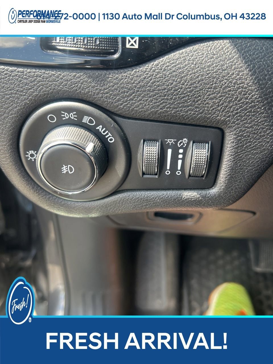 Used 2019 Jeep Cherokee Latitude Plus image 25