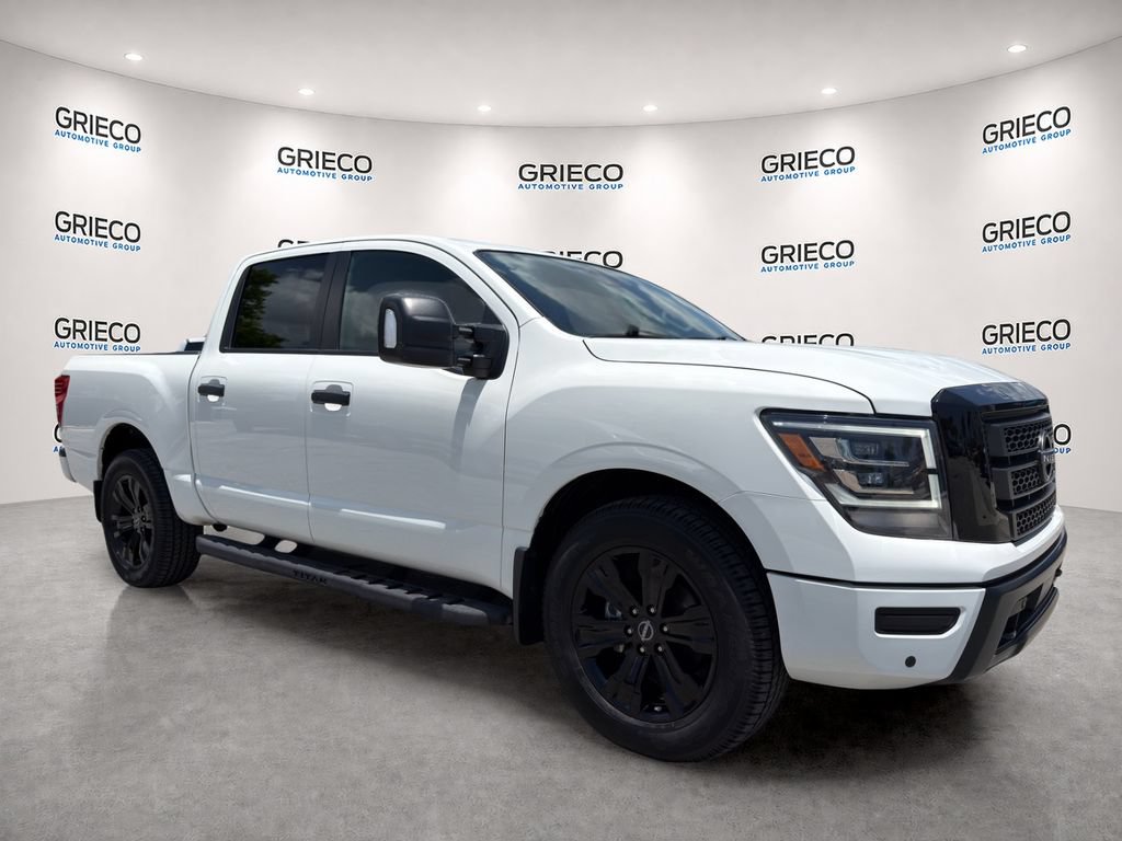 Used 2024 Nissan Titan SV w/ SV Convenience Package AWD/4WD image 1