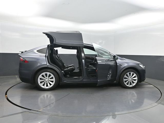 Used 2021 Tesla Model X Long Range AWD/4WD image 34