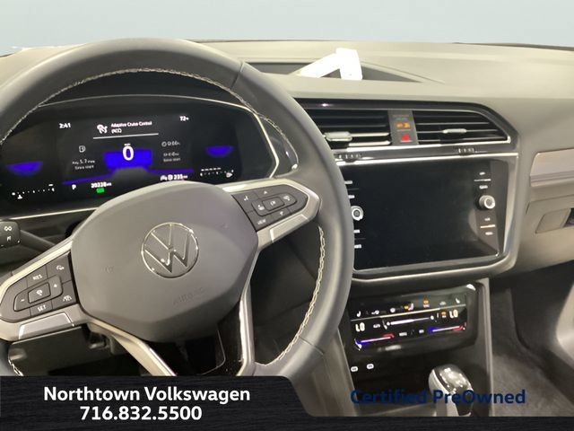 Certified 2023 Volkswagen Tiguan SE FWD image 4
