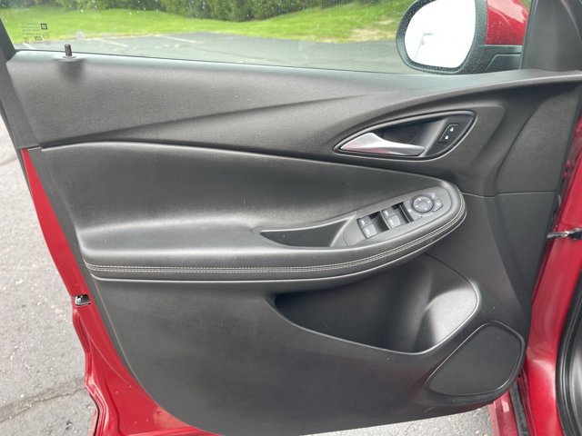 Used 2020 Buick Encore GX Preferred w/ Sport Touring Package FWD image 21