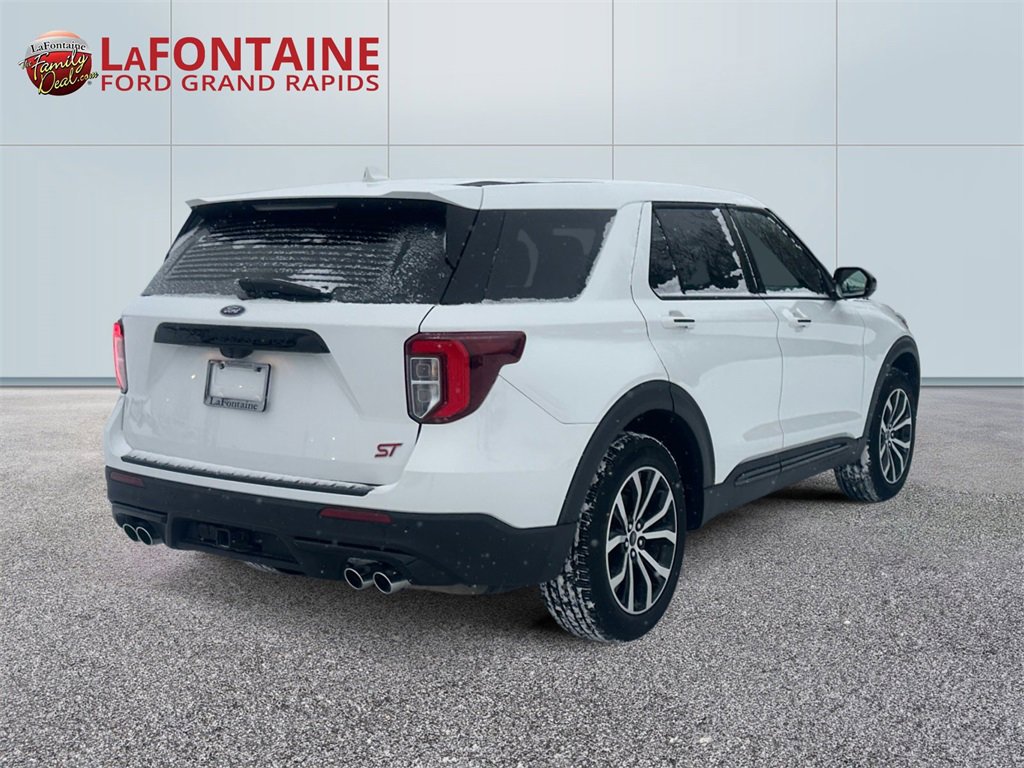 Used 2022 Ford Explorer ST image 7