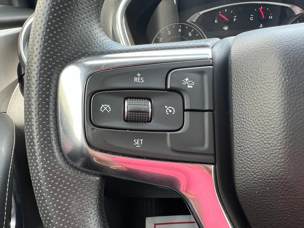 Used 2025 Chevrolet Blazer LT FWD image 12