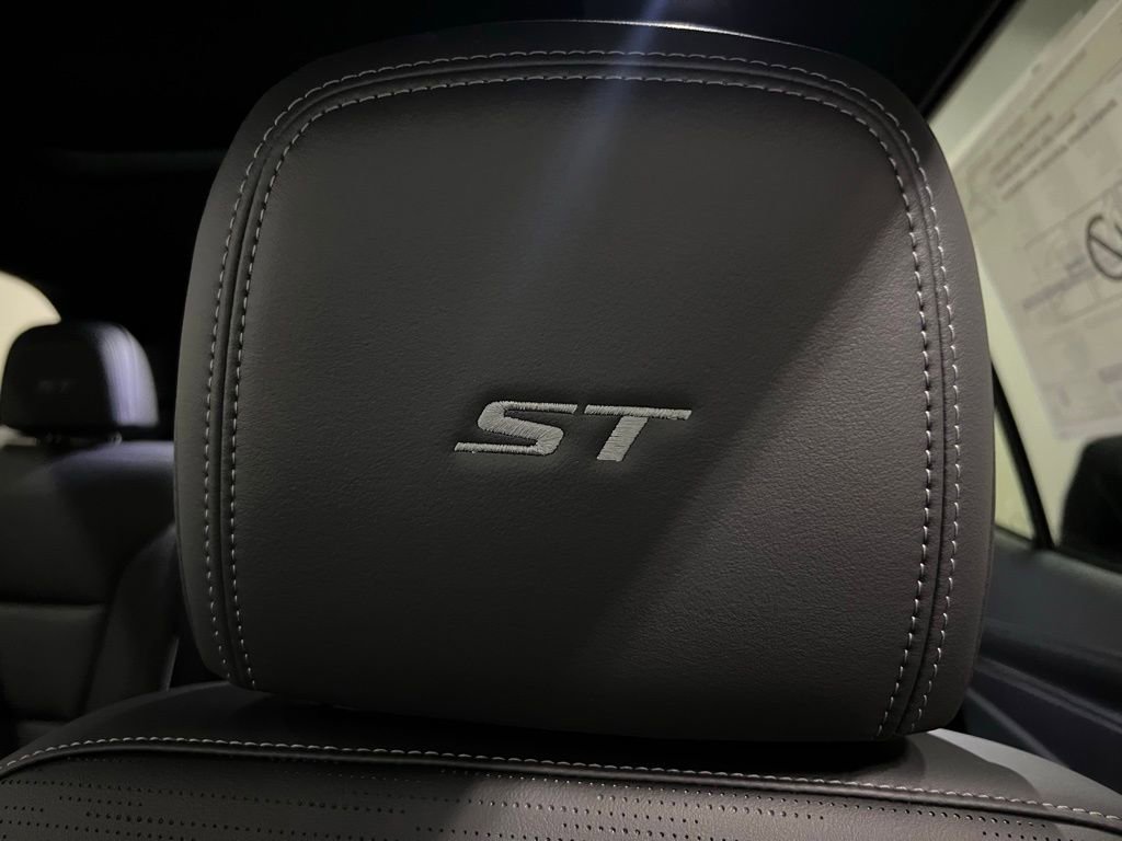 New 2026 Buick Enclave Sport Touring w/ Power Package image 31