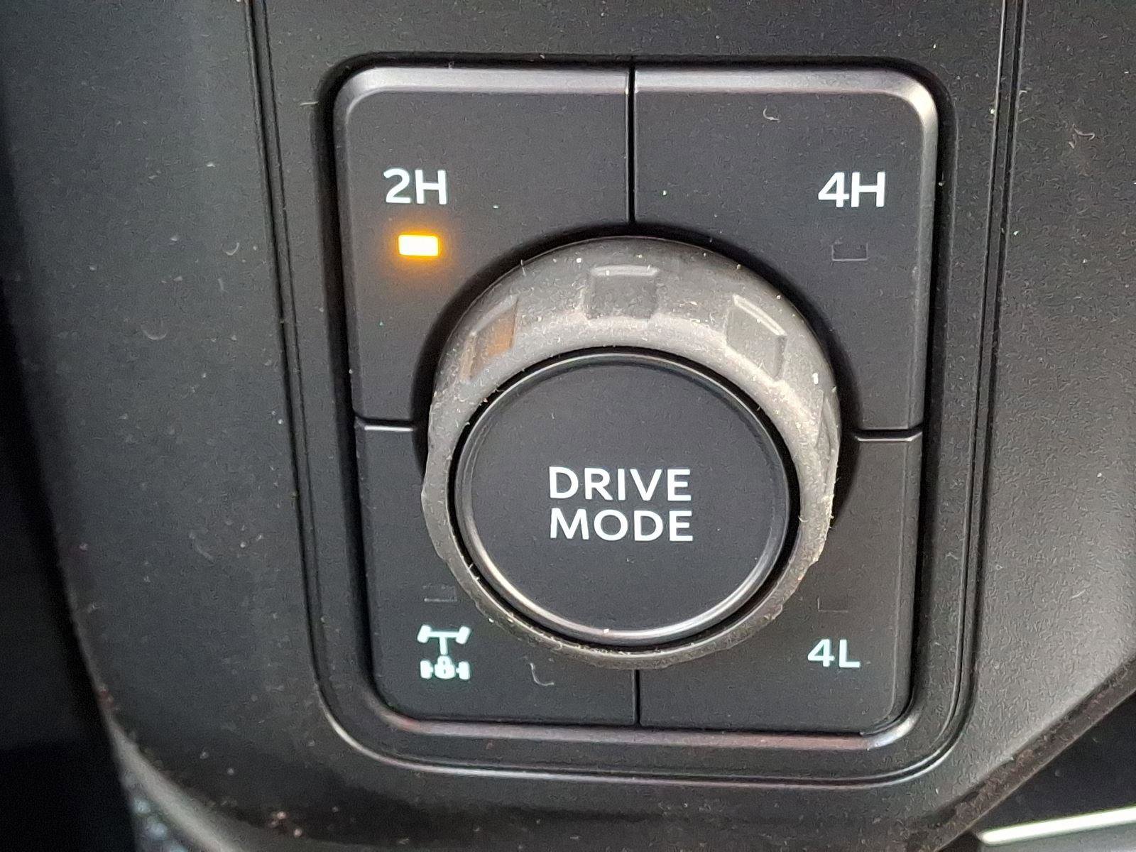 New 2025 Ford F350 Platinum image 17