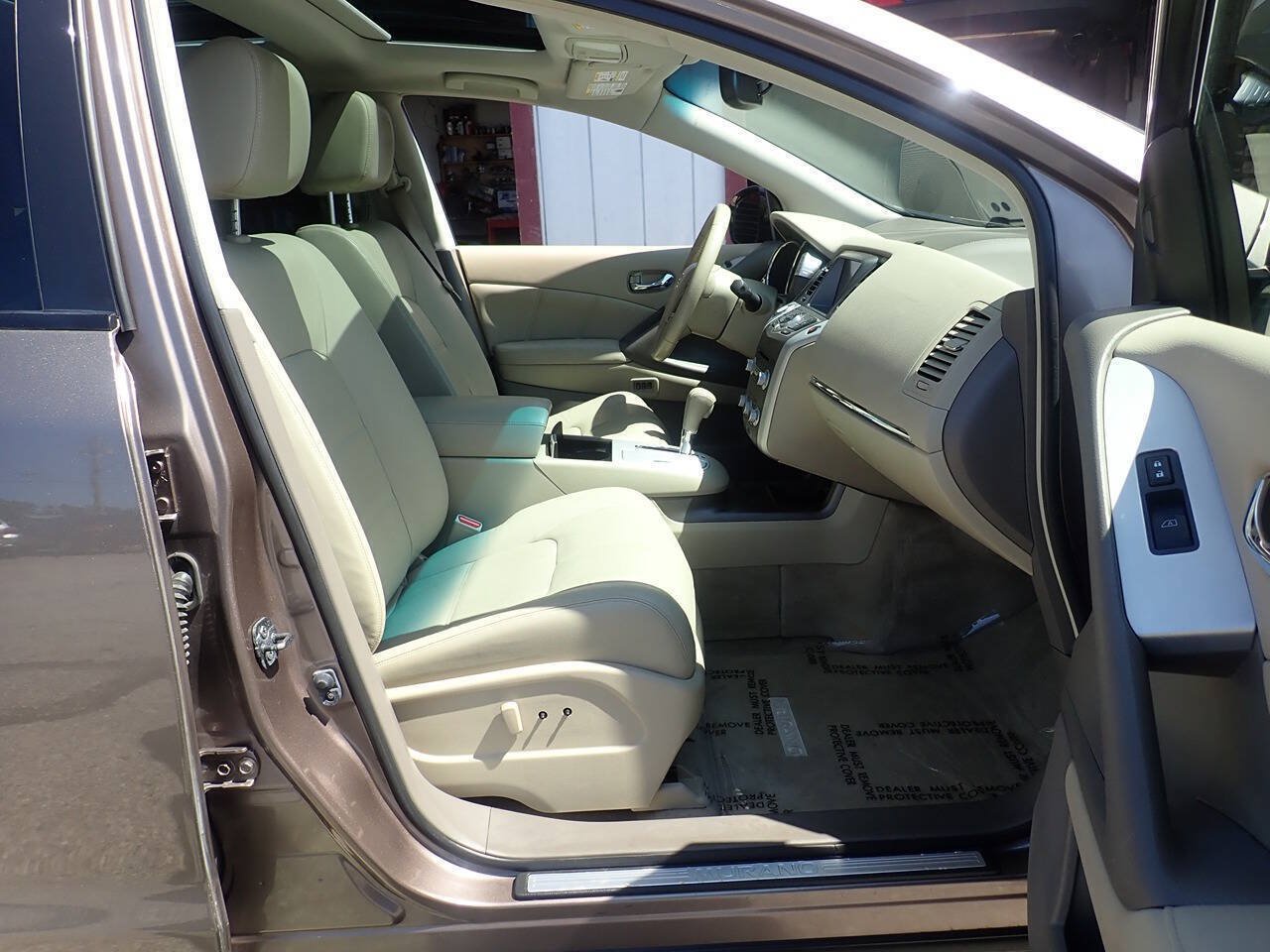 Used 2014 Nissan Murano SL w/ Navigation Package AWD/4WD image 23