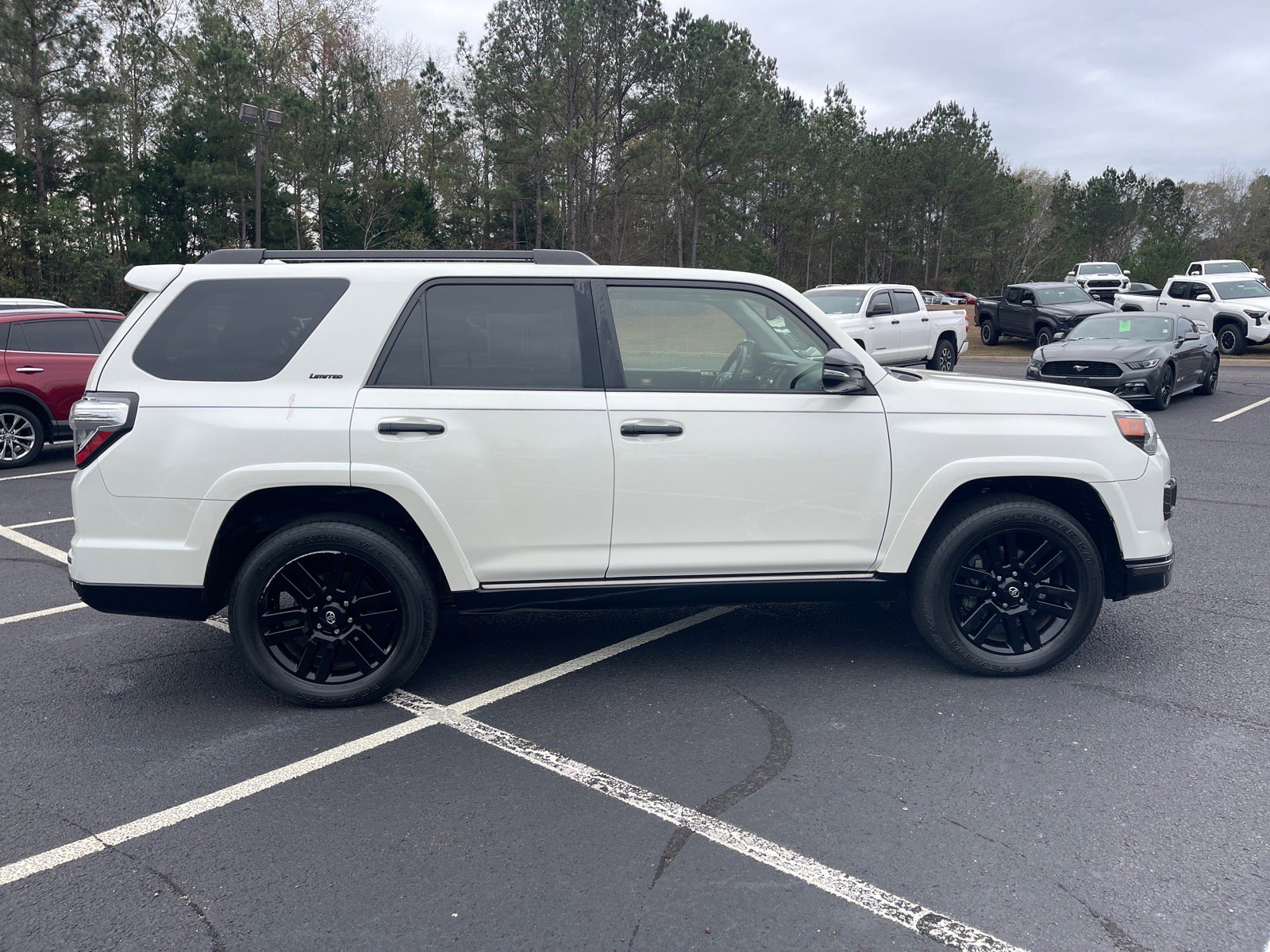 Used 2019 Toyota 4Runner Limited image 21