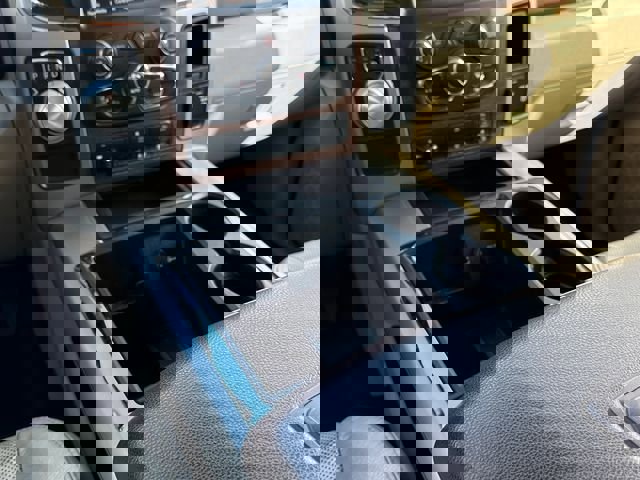 Used 2014 RAM 1500 Laramie w/ Convenience Group image 16