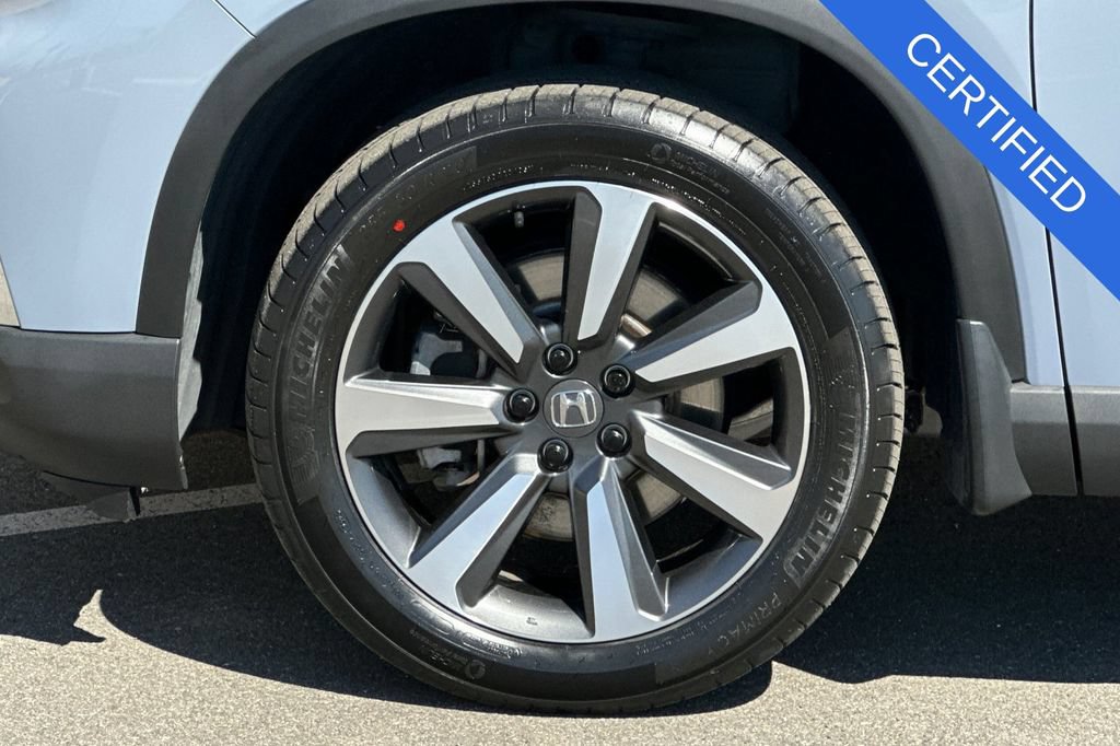 Certified 2024 Honda Pilot Touring image 10
