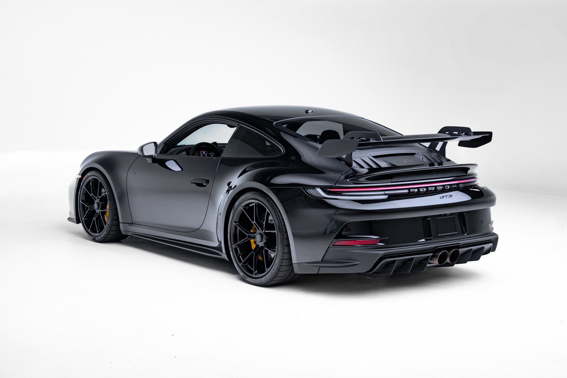 Used 2022 Porsche 911 GT3 image 32