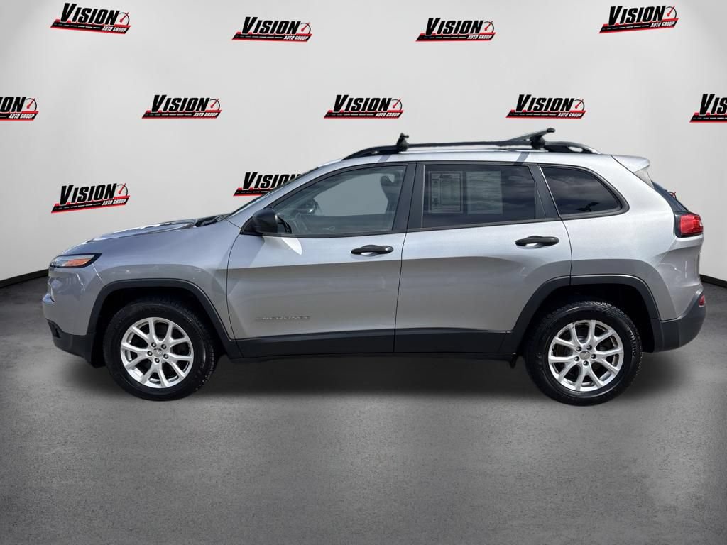 Used 2016 Jeep Cherokee Sport AWD/4WD image 9