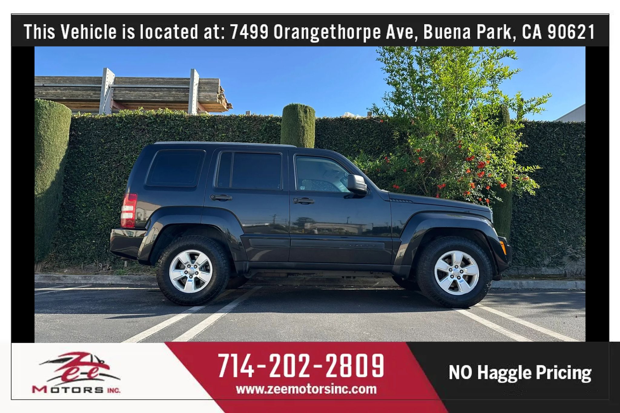 Used 2012 Jeep Liberty Sport AWD/4WD image 6
