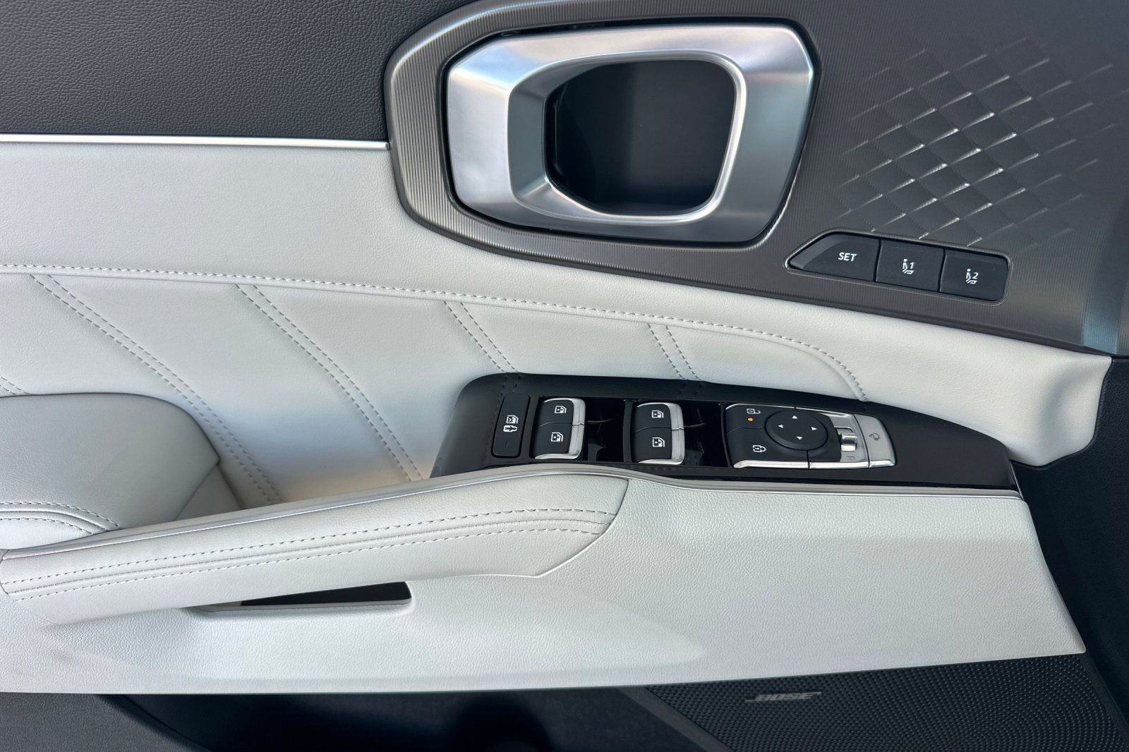 New 2026 Kia Sorento SX Prestige AWD/4WD image 11