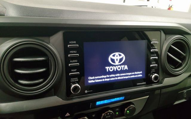 Used 2023 Toyota Tacoma SR image 18