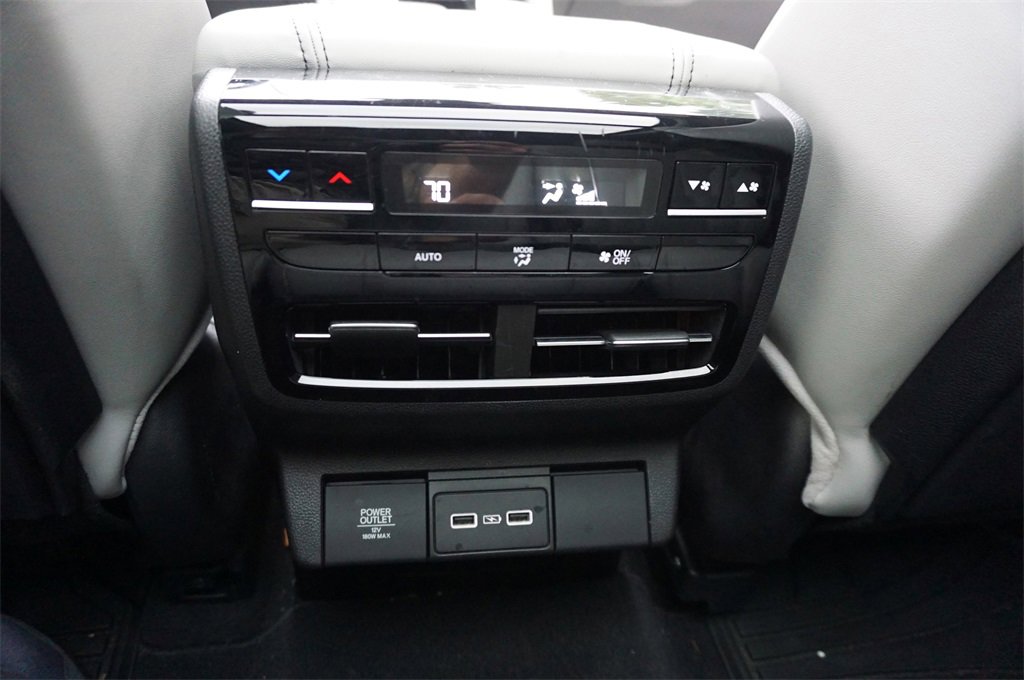 Used 2023 Acura MDX FWD w/ Technology Package image 17