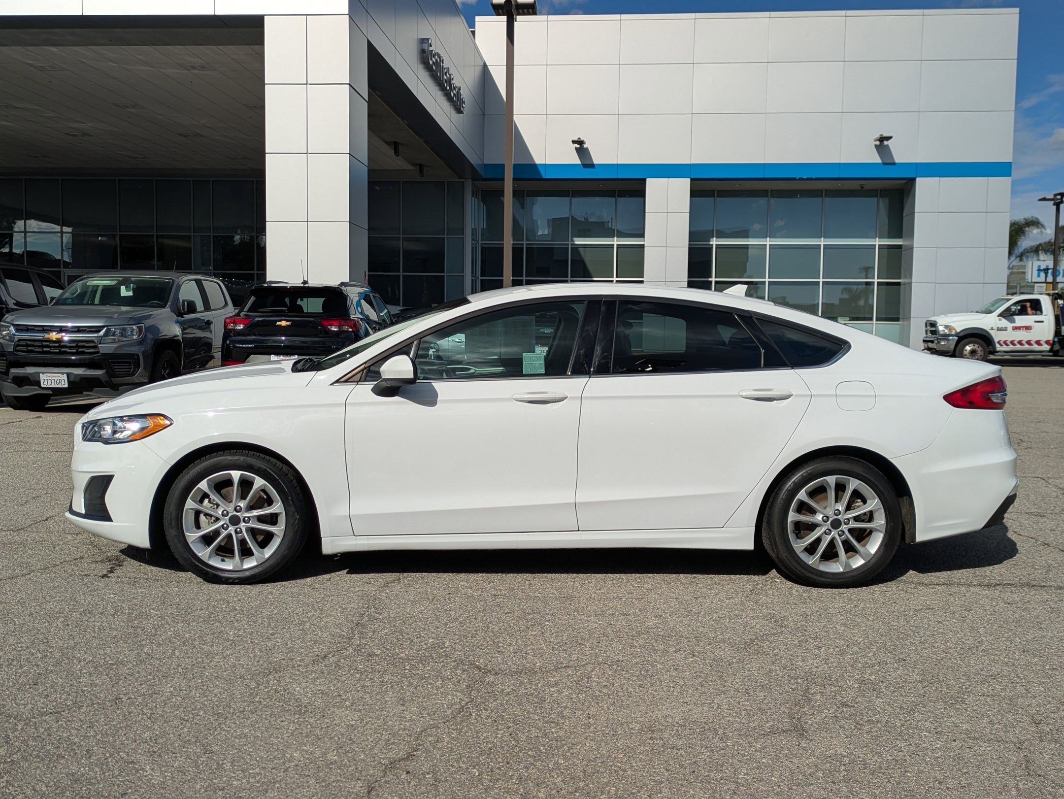 Used 2020 Ford Fusion SE image 8