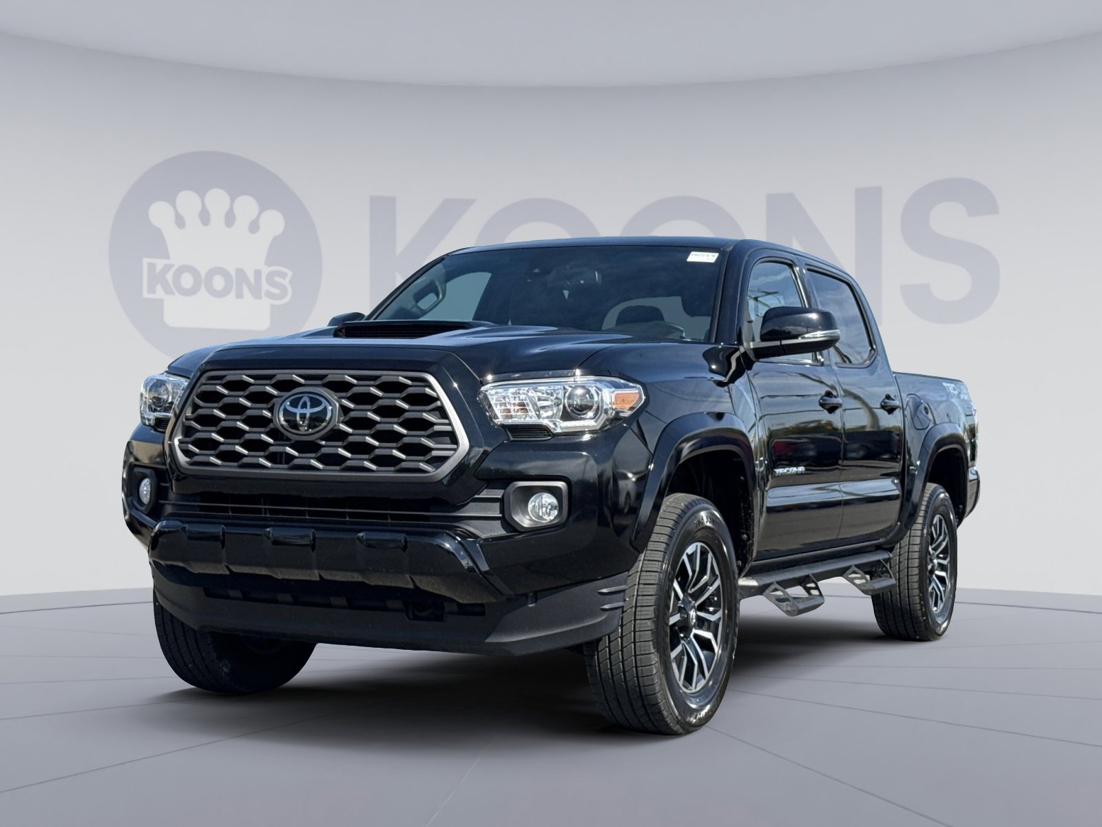 Used 2021 Toyota Tacoma TRD Sport image 1