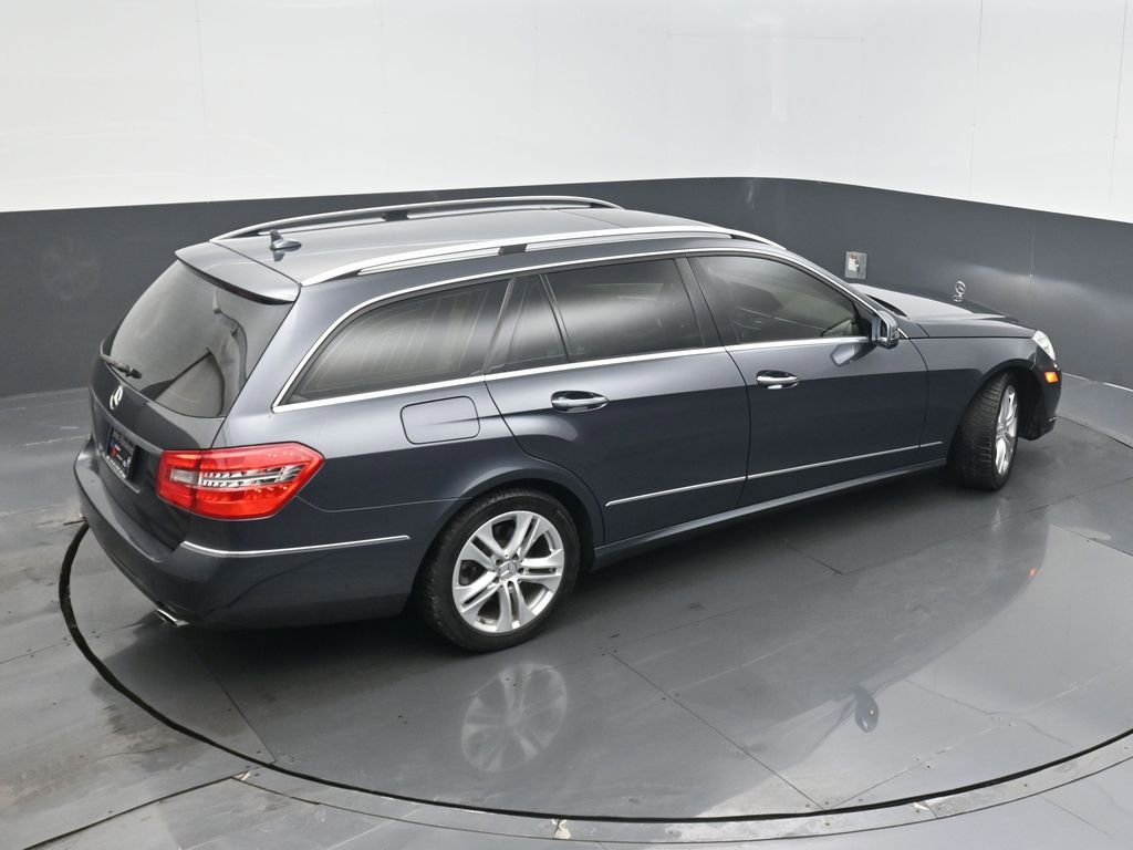 Used 2011 Mercedes-Benz E 350 4MATIC Wagon image 42