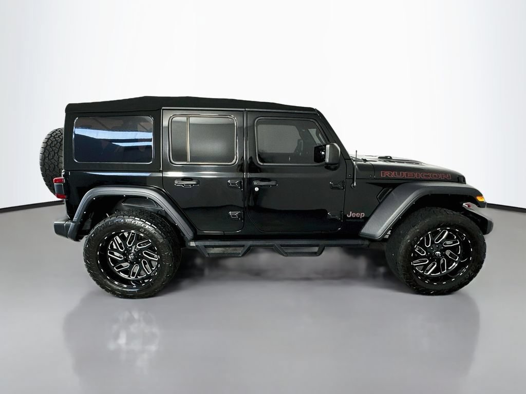 Used 2022 Jeep Wrangler Unlimited Rubicon w/ LED Lighting Group AWD/4WD image 8