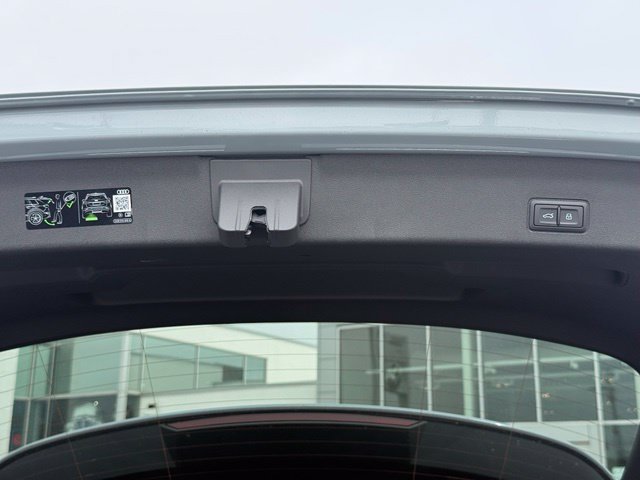 New 2026 Audi Q3 quattro 2.0T AWD/4WD image 17