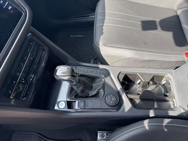 Used 2023 Volkswagen Tiguan SE R-Line image 20