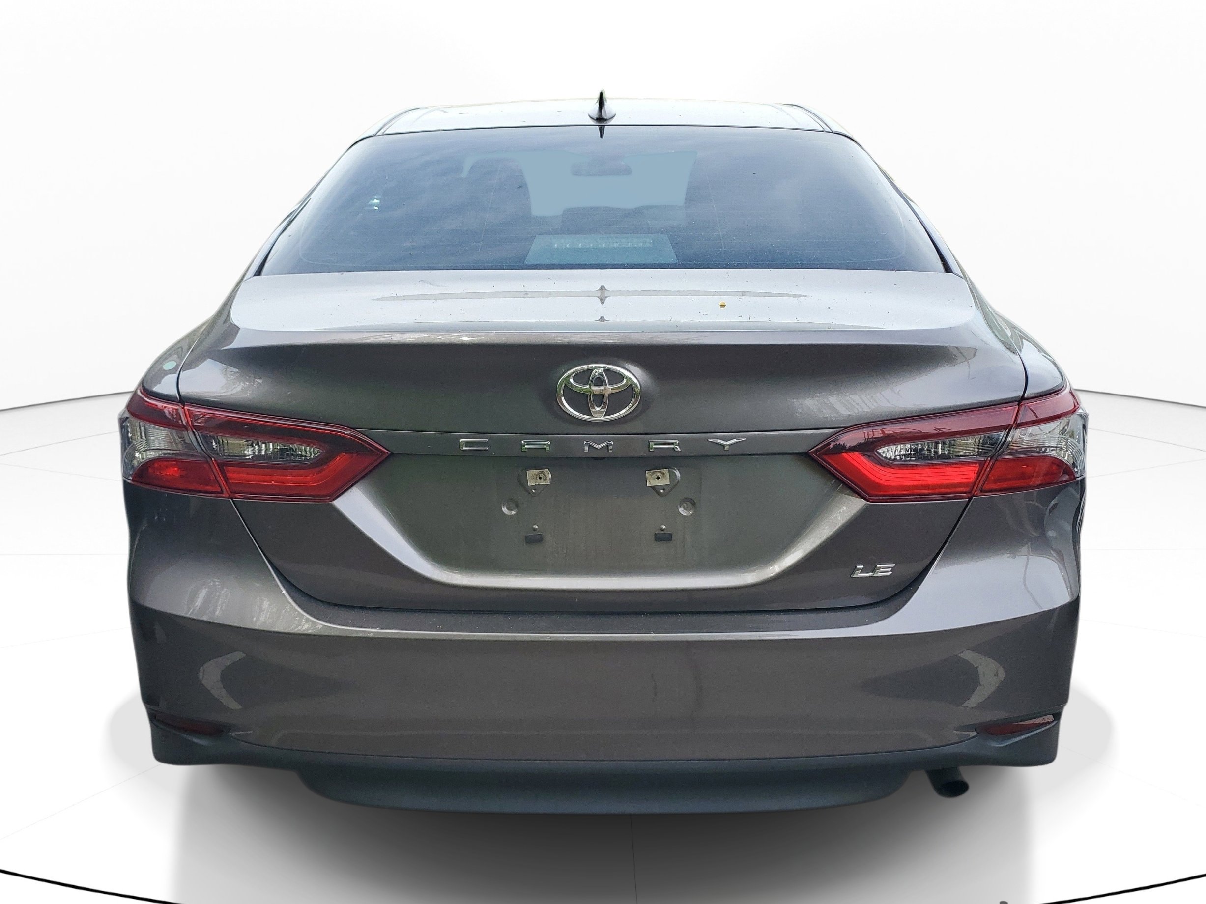 Used 2024 Toyota Camry LE image 8