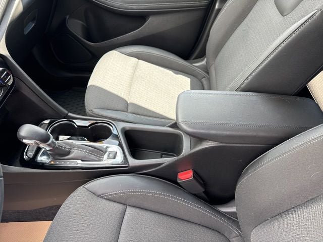 Used 2023 Buick Encore GX Select w/ Sport Touring Package FWD image 16