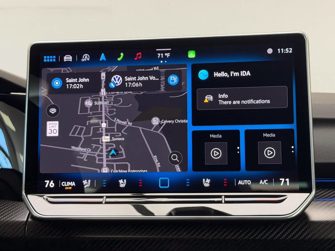 Used 2025 Volkswagen Golf R Black Edition image 68