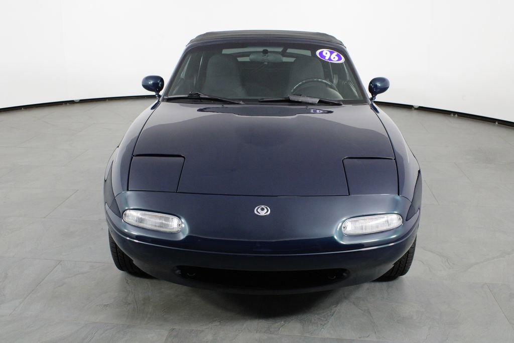 Used 1996 MAZDA MX-5 Miata image 12
