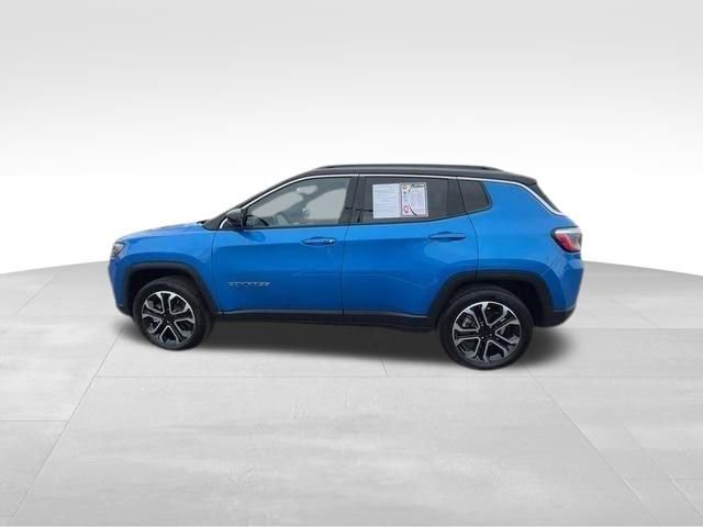 Used 2023 Jeep Compass Limited AWD/4WD image 10