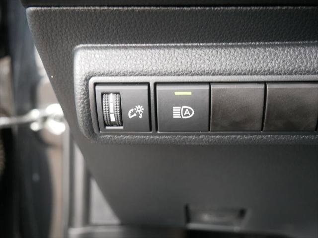 Certified 2021 Toyota Corolla SE w/ Carpet Mat Package (TMS) image 27