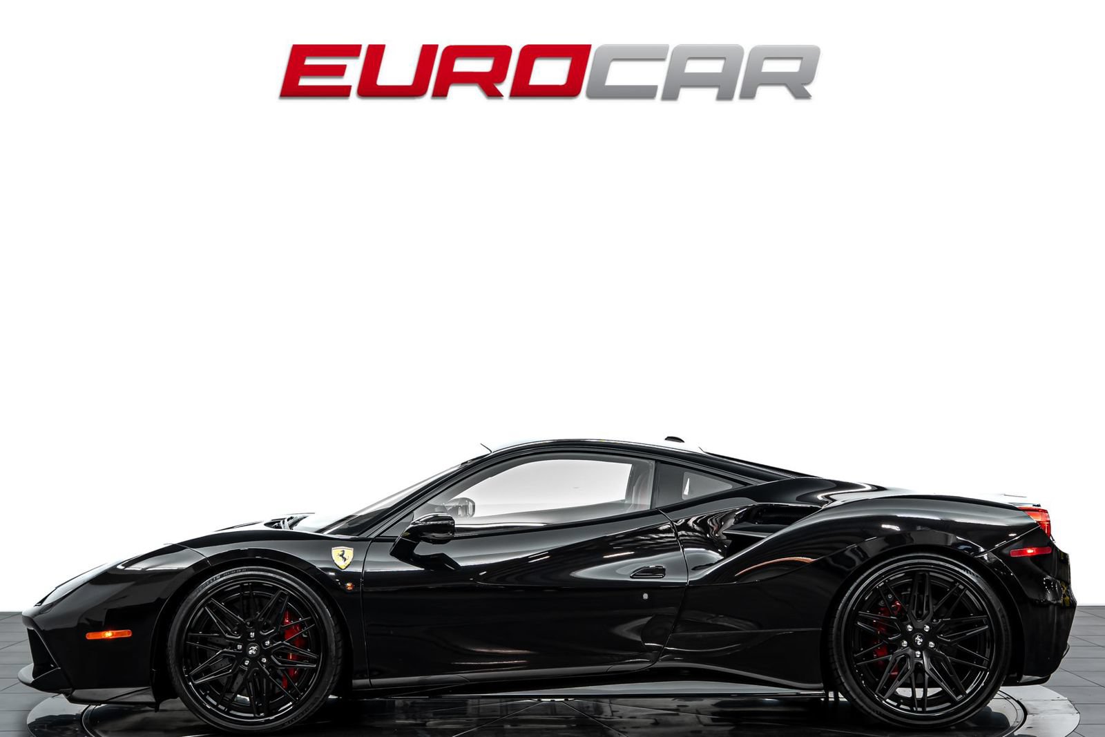 Used 2019 Ferrari 488 GTB RWD image 2