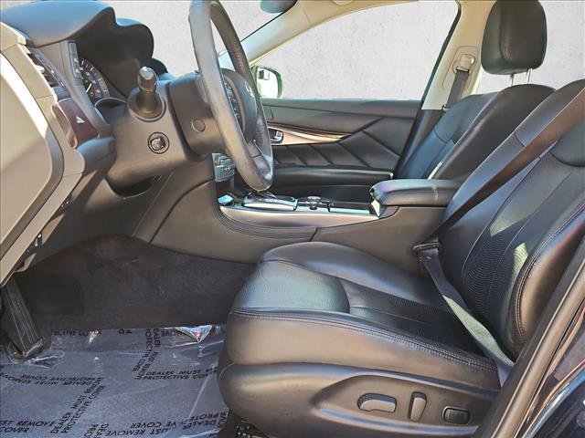 Used 2015 INFINITI Q70 L 3.7 image 17