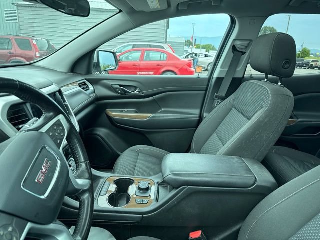 Used 2020 GMC Acadia SLE w/ GMC Pro Grade Package AWD/4WD image 12