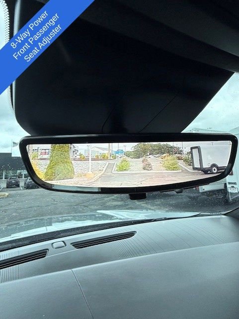 Used 2023 Cadillac Escalade Sport Platinum w/ LPO, ONYX Package image 19