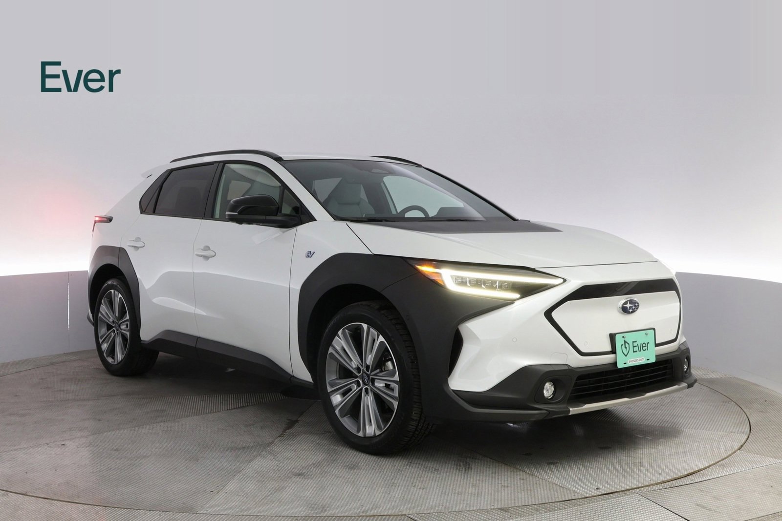 Used 2023 Subaru Solterra AWD image 4