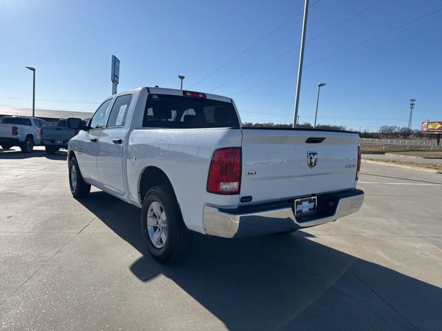Used 2022 RAM 1500 Classic SLT image 3