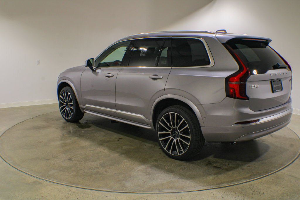 New 2026 Volvo XC90 B6 Plus w/ Protection Package AWD/4WD image 3