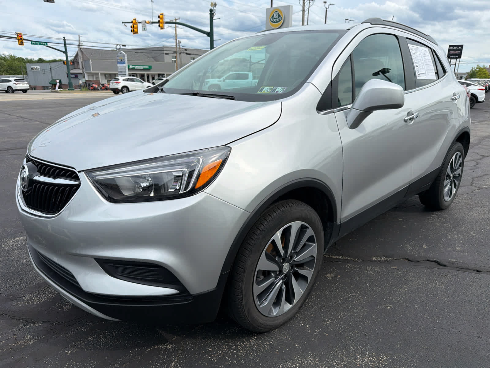 Used 2022 Buick Encore Preferred w/ Safety Package AWD/4WD image 10