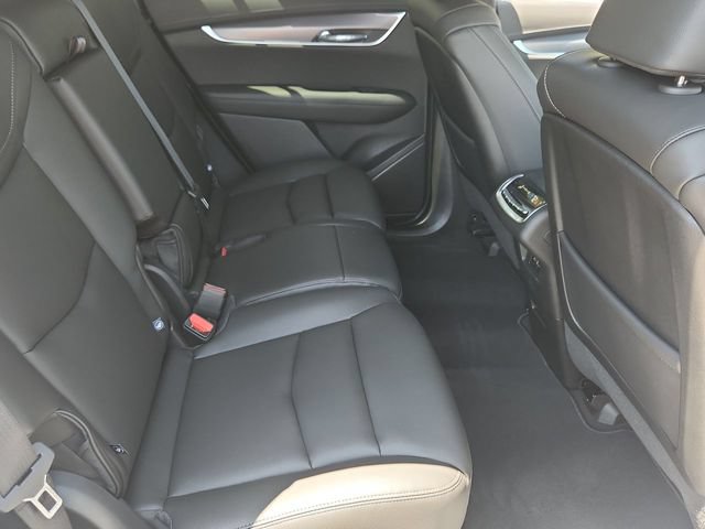 New 2025 Cadillac XT6 Luxury AWD/4WD image 27