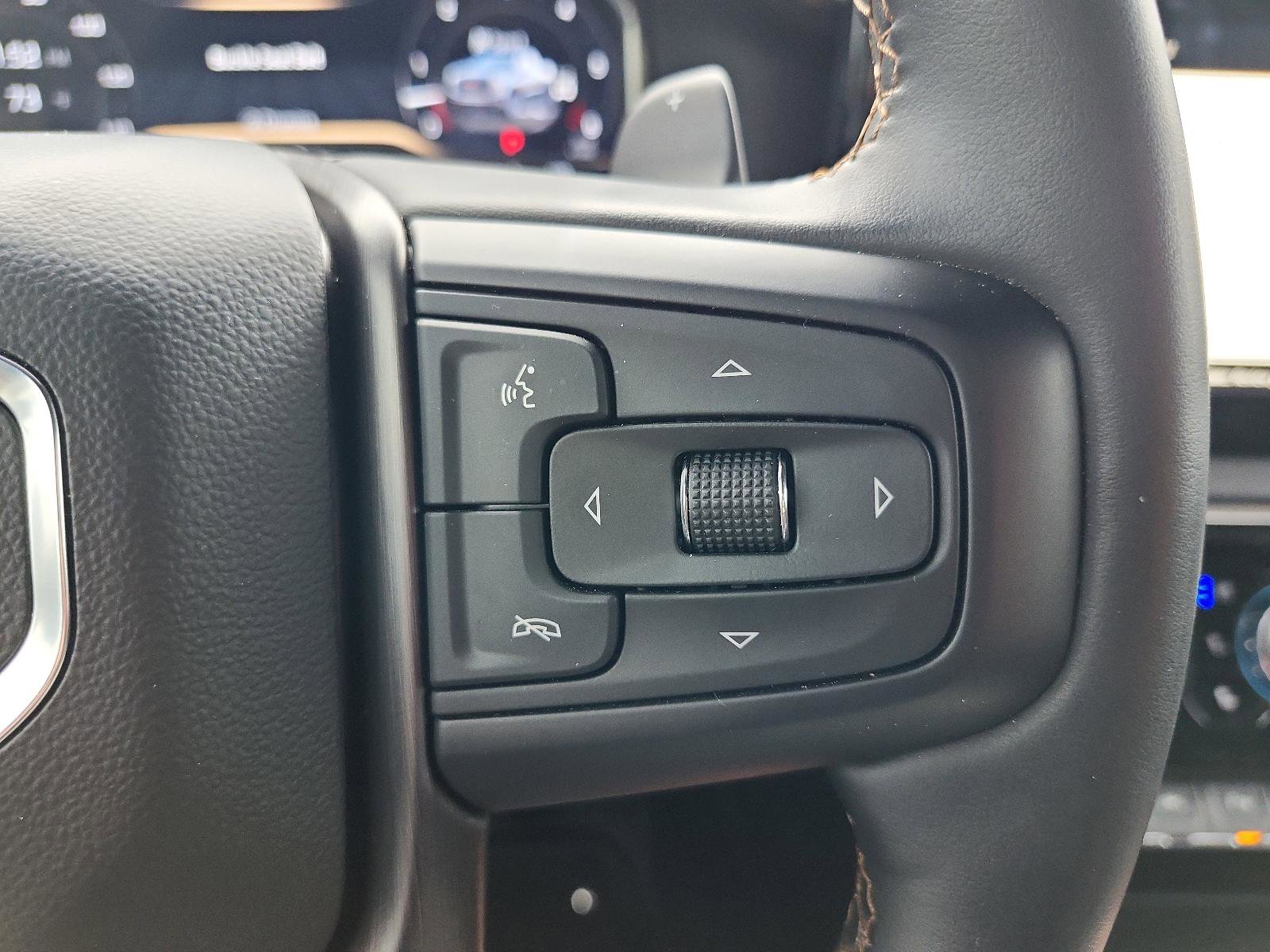 Used 2024 GMC Sierra 1500 AT4 w/ Technology Package image 28