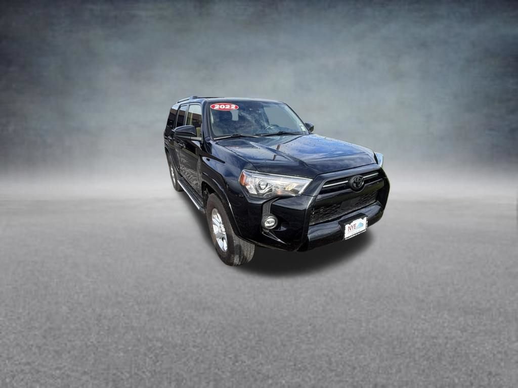 Used 2022 Toyota 4Runner SR5 AWD/4WD image 8