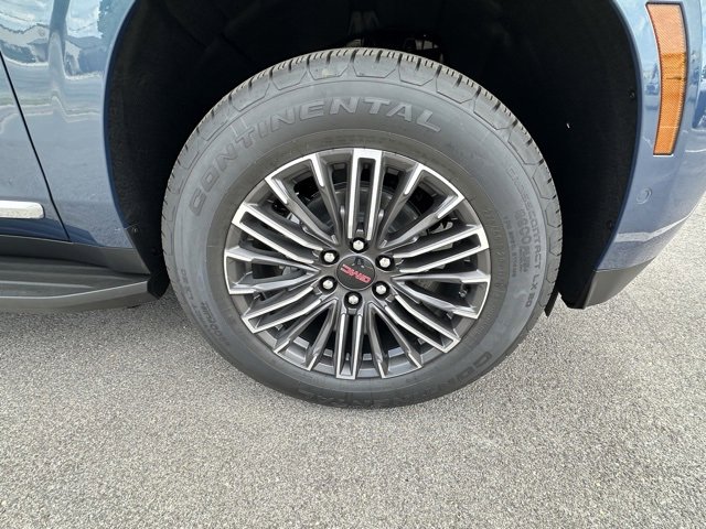 New 2026 GMC Yukon XL Elevation w/ LPO, Floor Liner Package image 3