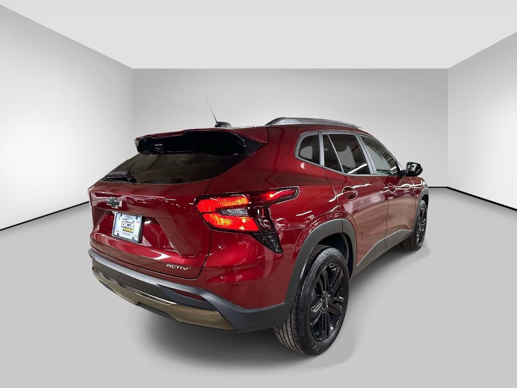 Certified 2024 Chevrolet Trax ACTIV w/ Sunroof Package FWD image 4
