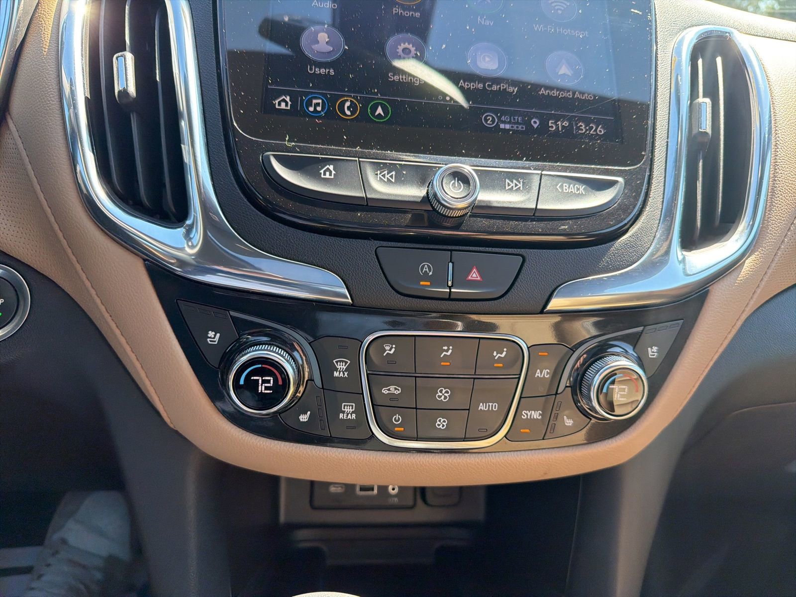 Used 2024 Chevrolet Equinox Premier image 15