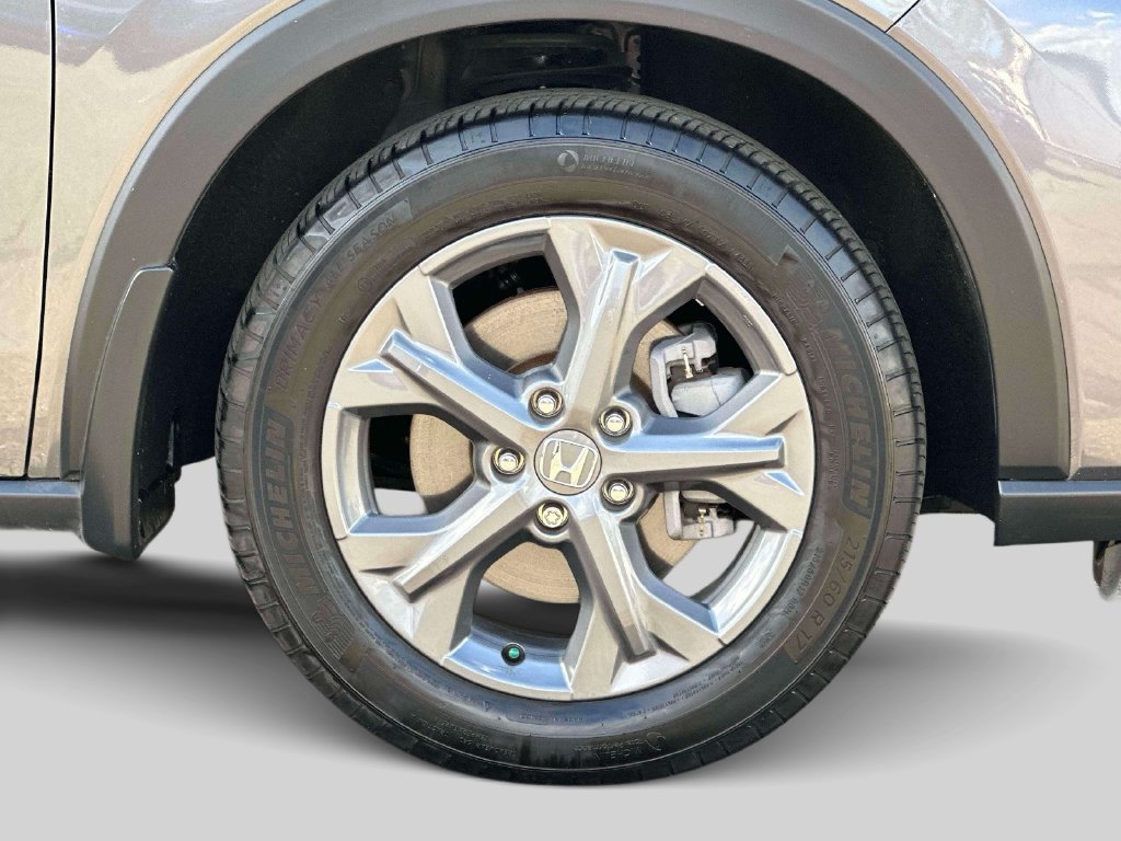 Certified 2026 Honda HR-V LX image 6