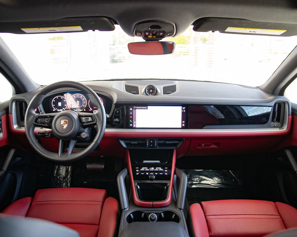 Certified 2026 Porsche Cayenne AWD/4WD image 12