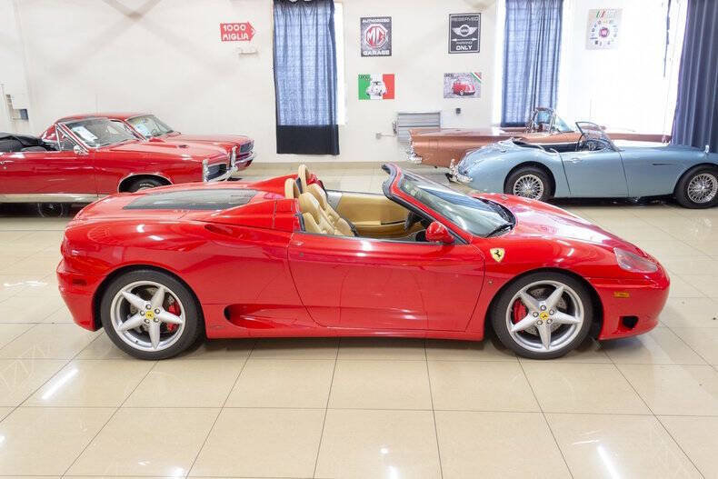 Used 2005 Ferrari 360 Spider RWD image 25