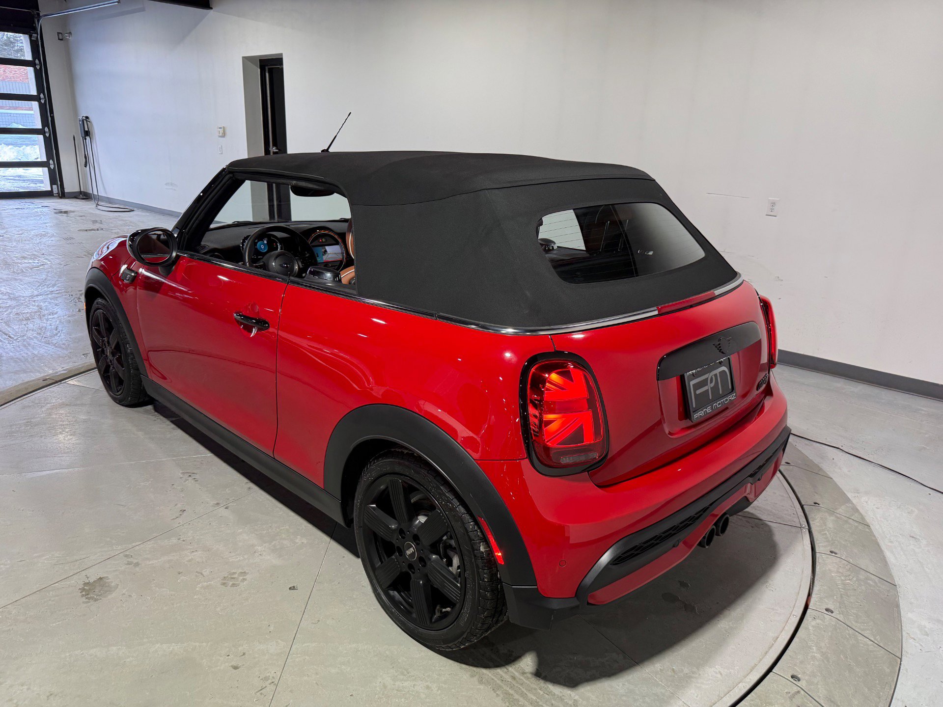 Used 2023 MINI Cooper S w/ Signature Upholstery Package image 15